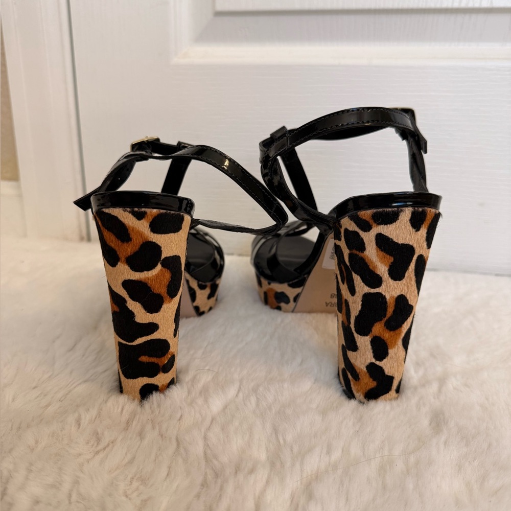 Leopard Print Platform Sandals - Picture 7 of 7